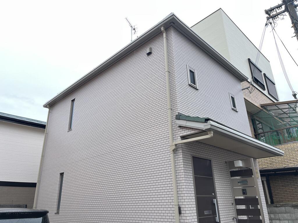 タボロザカミサワ