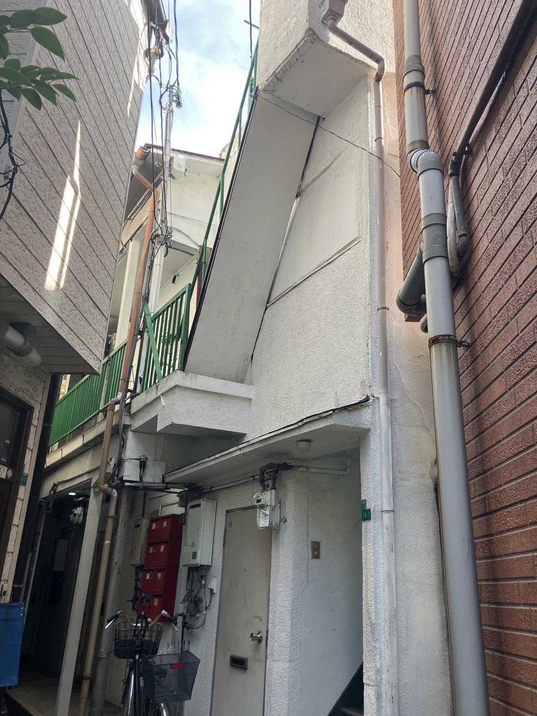 桜マンション 203号