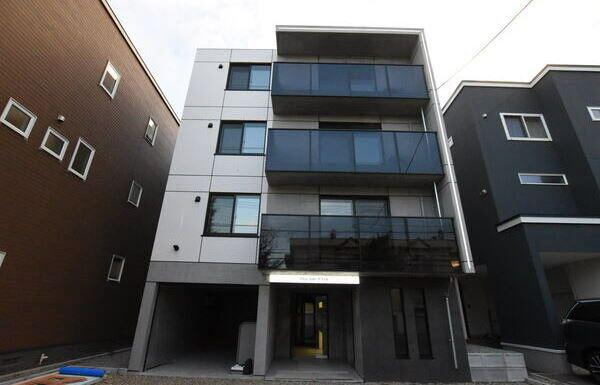 PINE HILLS豊平1条