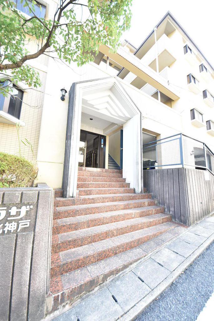 朝日プラザモンターニュ北神戸1番館