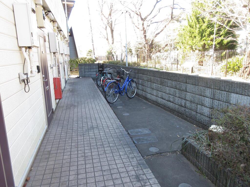 ウィスタリア・インズ