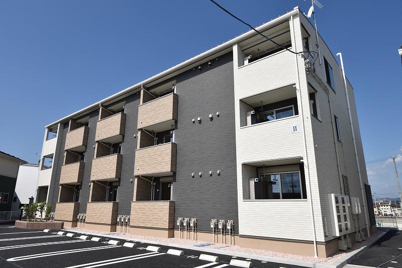 ルミナスハイム八山田II
