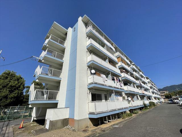 ビレッジハウス青山 2号棟