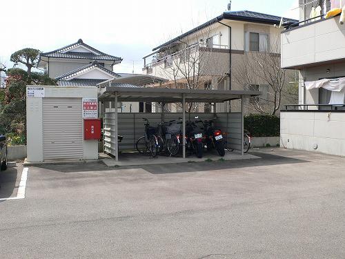 グローリーB