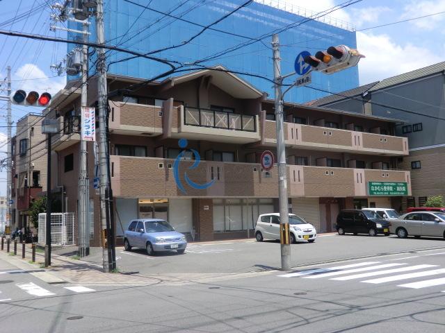 サクシード