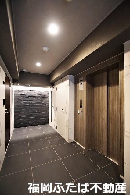 MODERN PALAZZO 美野島NEURO