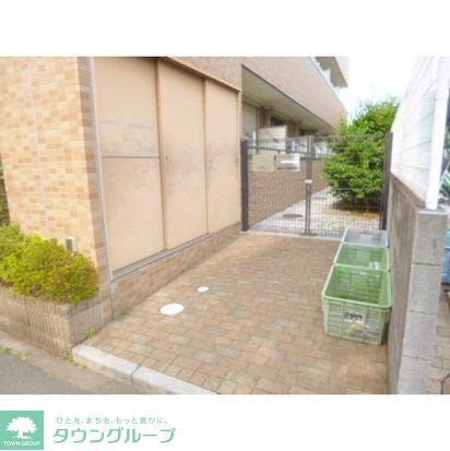 フルールパレス