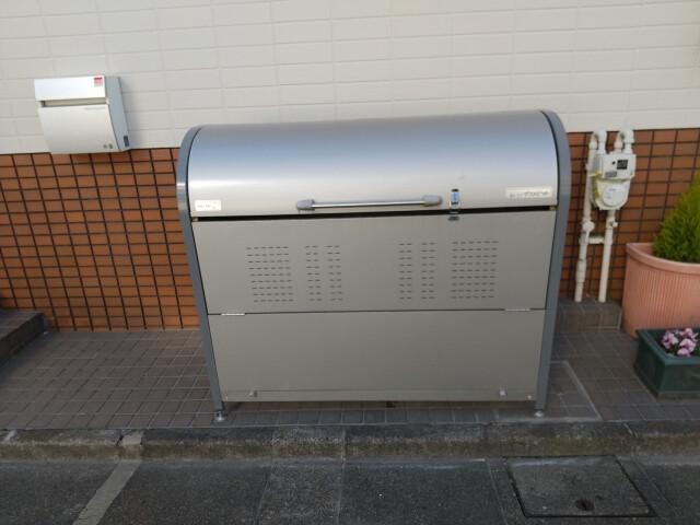 秋葉ハイツ