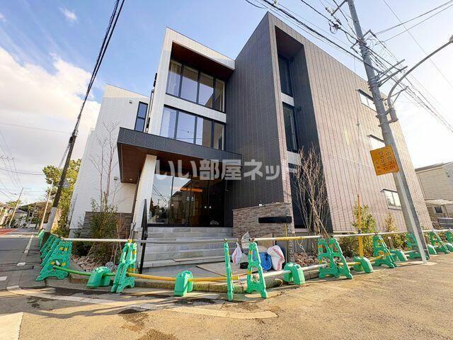 GREENCREST(2LDK/3階)