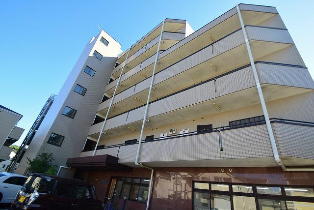 リステージ湘南川名