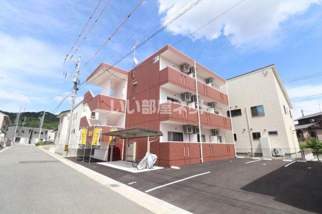フラワーウッド寺家駅前A(1K/1階)