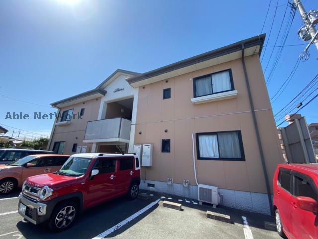 ファミーユ島町