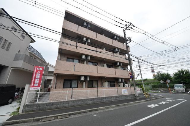 エリエント