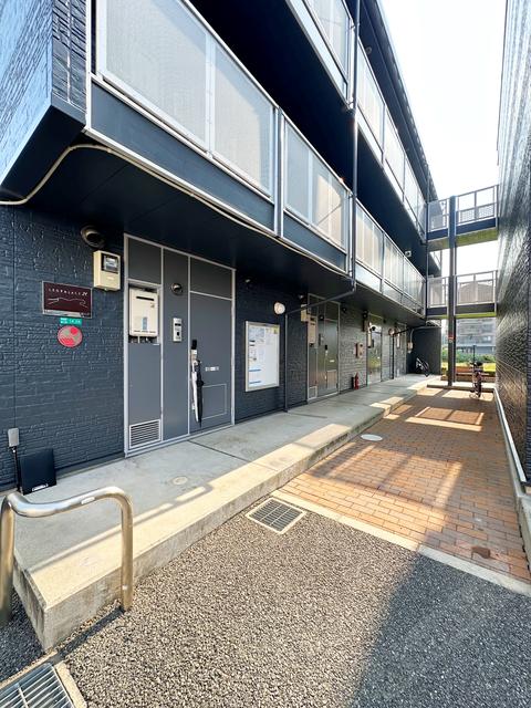 レオパレスエメラルドストーン
