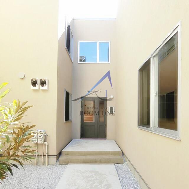 APPARTEMENT 3