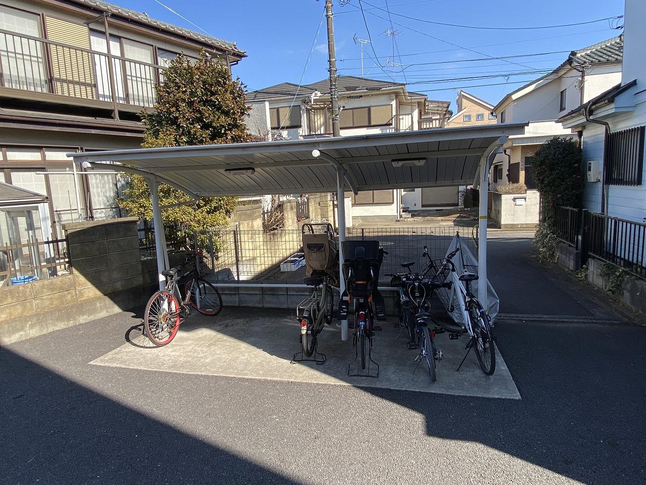 サンプレイス
