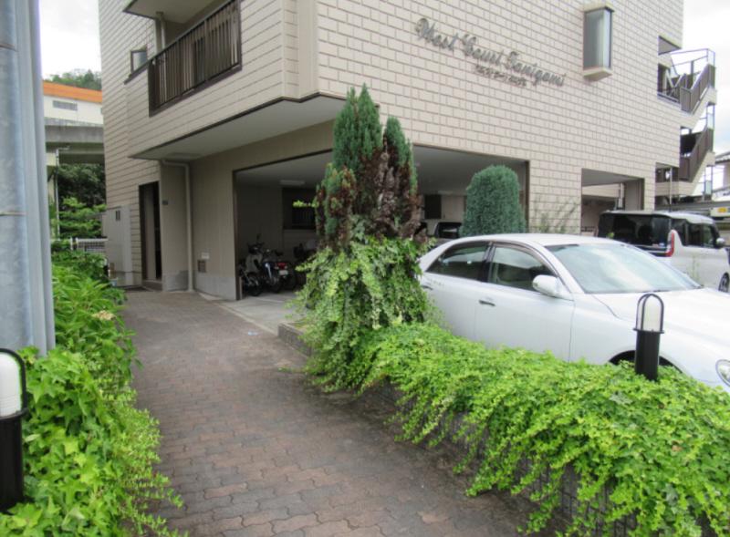 ウエストコートTANIGAMI