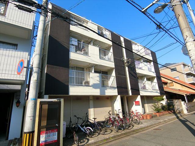 リベラル・コーポB