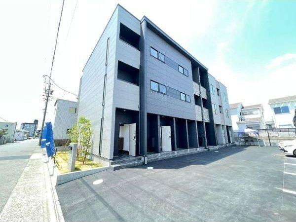 AVANTIA SAGE 中島新町