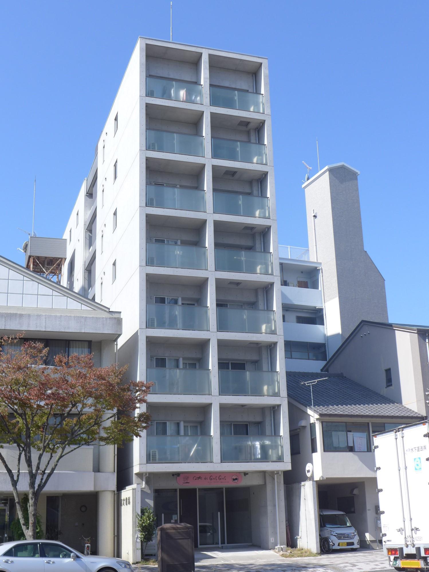 SEVEN COURT(1K/3階)