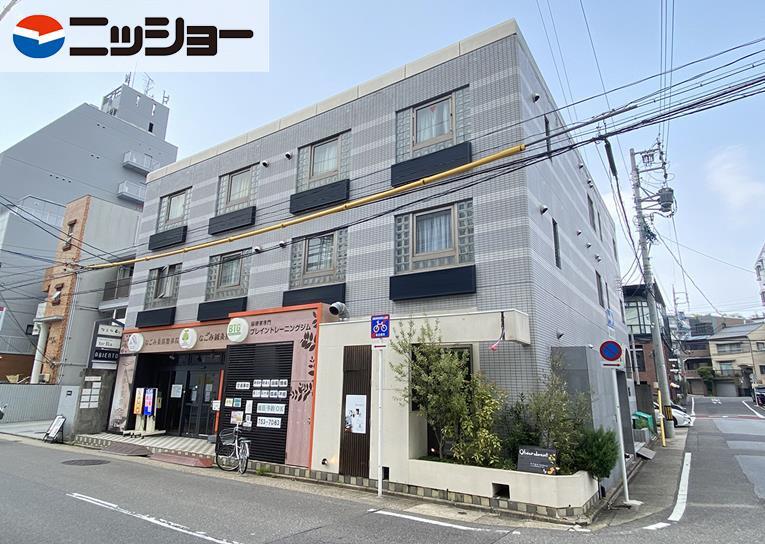 クレール池下