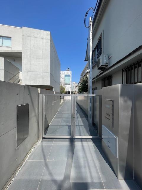 ルクール市ヶ谷払方町