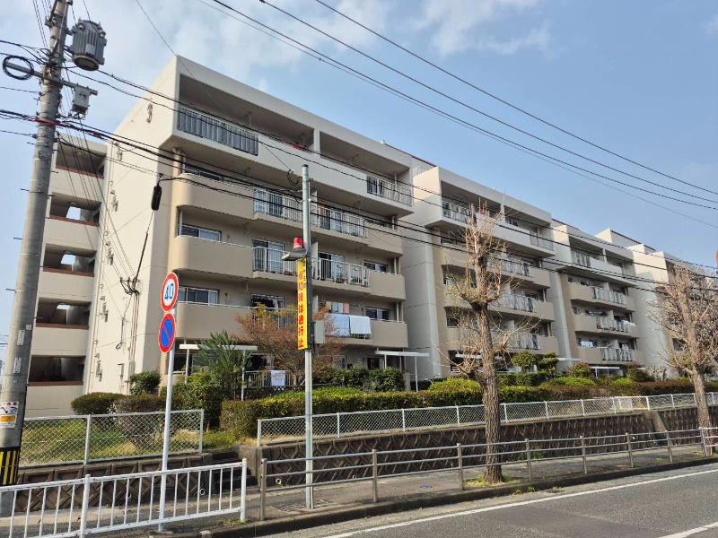 春日サンハイツ3号棟