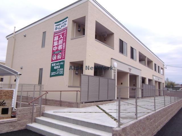 スミール B