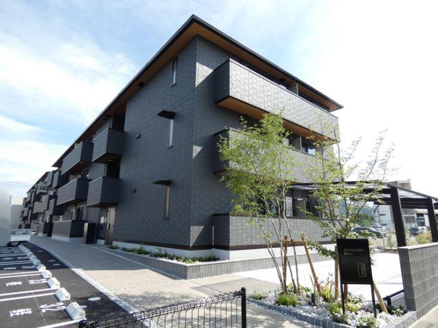 サンガーデン新山口 A