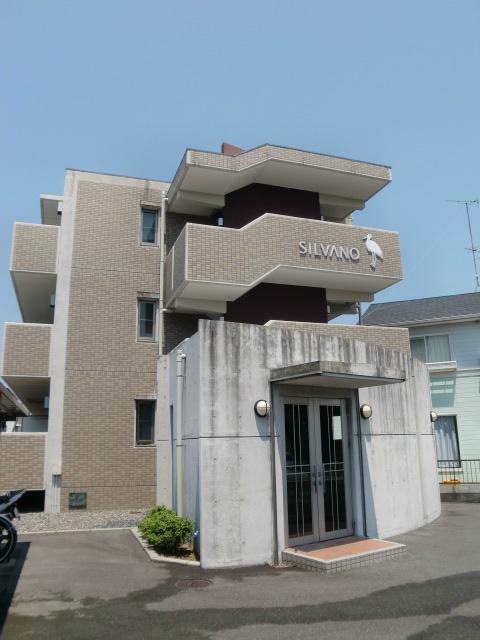 シルヴァーノ