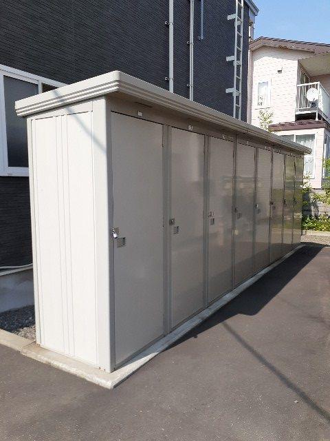 北海道苫小牧市 2階建 築10年