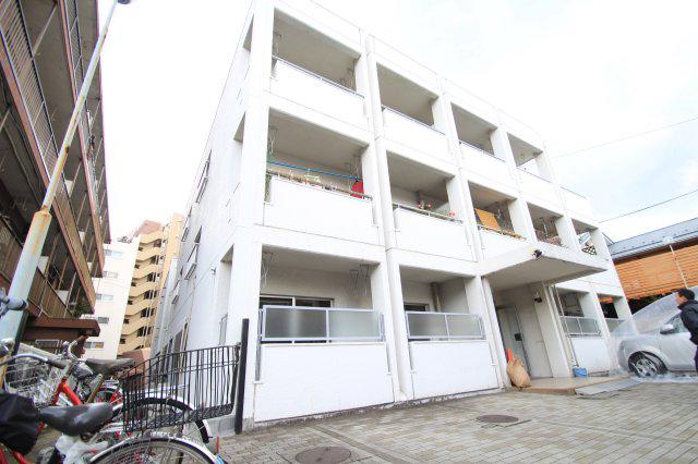 西片町アパートメント