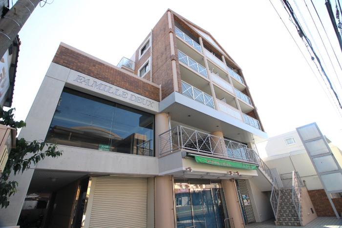 ファミーユ岩下ビル