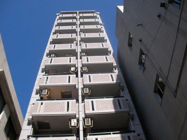 パインストン今泉