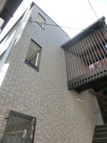 リーバス藤岡