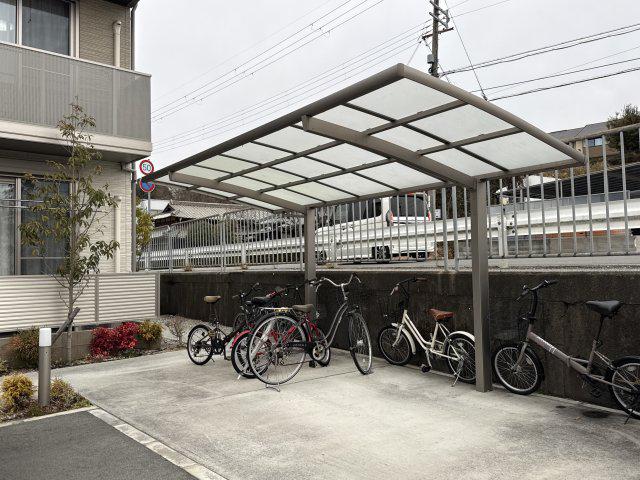 カーサグラスオエステB