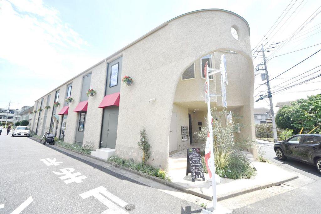 西武新宿線 東伏見駅 徒歩12分 2階建 築5年