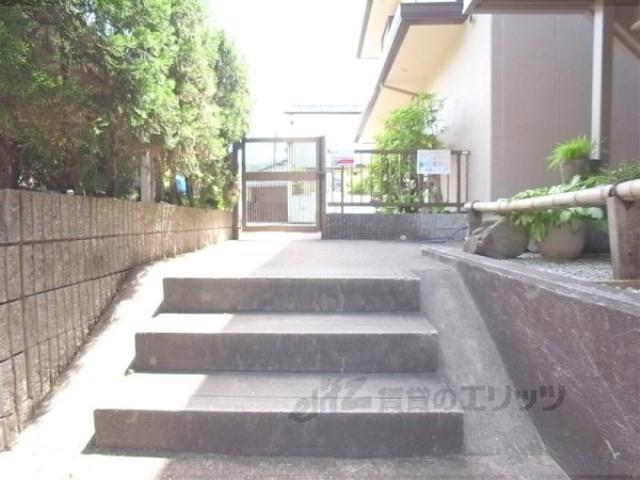 ハウス岩倉