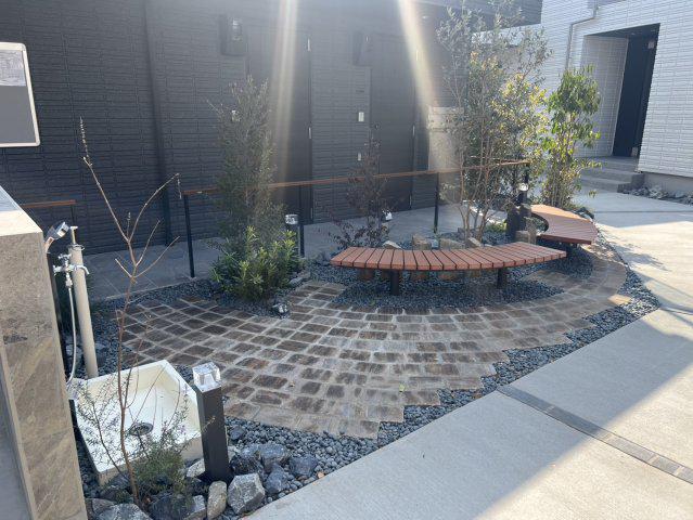 HERITAGE GARDEN ウエスト