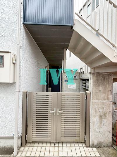 ドミールM