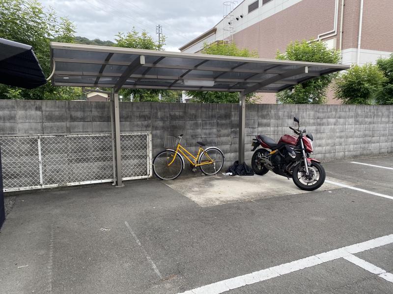 YMハイツ