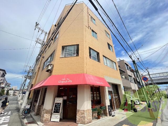 アーバンユーエイチ
