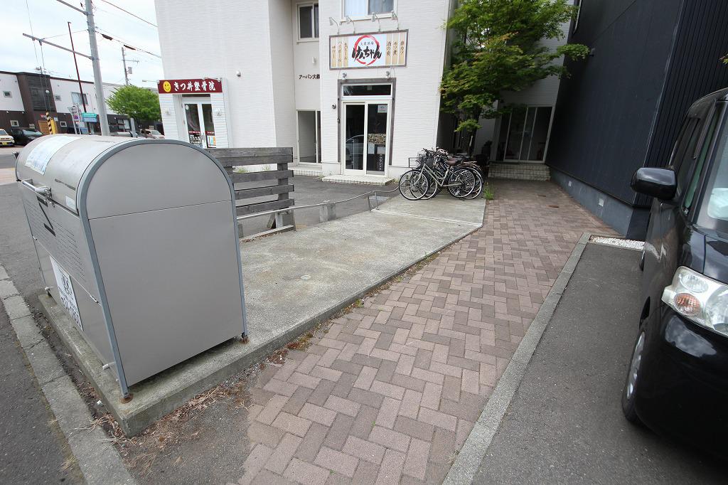 アーバン文教大前B
