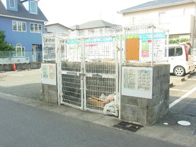 マンションヒカリI