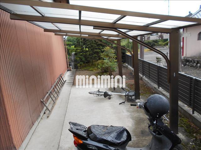KOYAMA STUDENT HOUSE