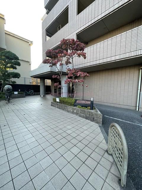 デイグラン鶴見イースト