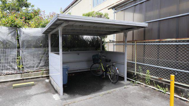 功刀ハイツB