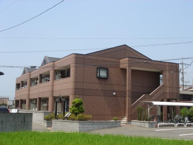 サンパレス