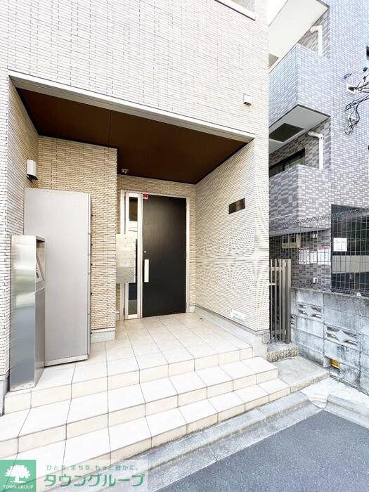 ルミエール西新宿