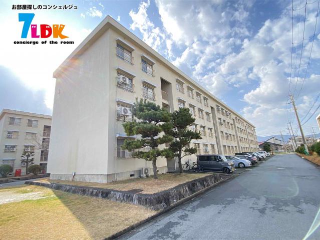 日立造船尺土団地4号棟(2LDK/1階)